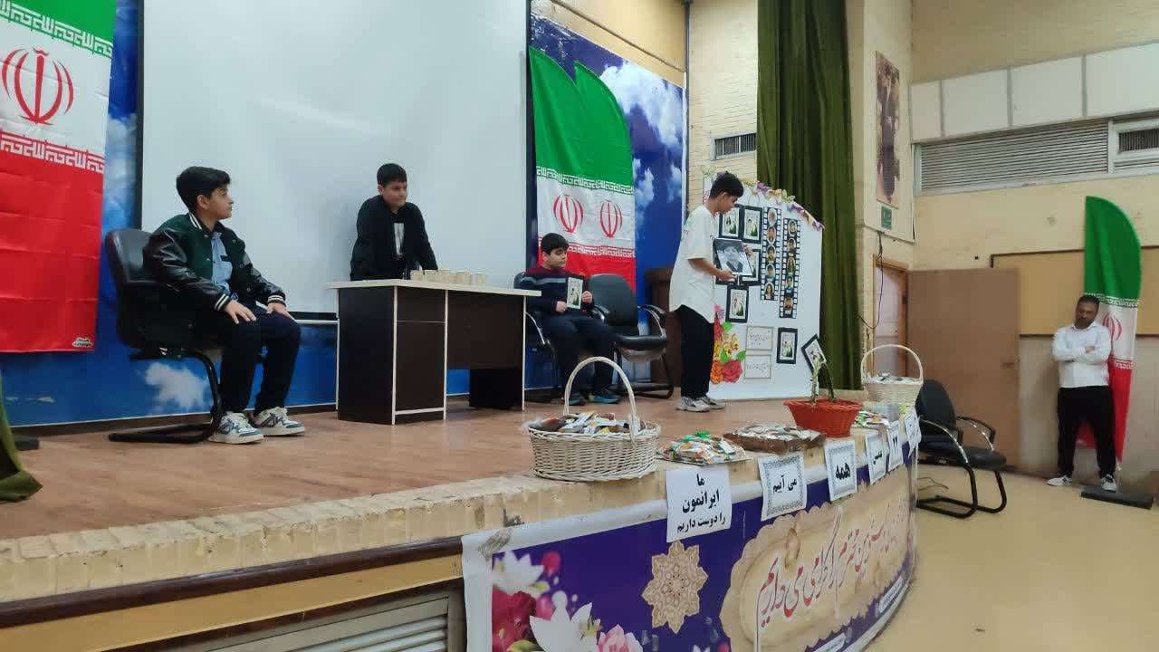پروازی به بلندای افتخار در قلبِ جشن انقلاب!